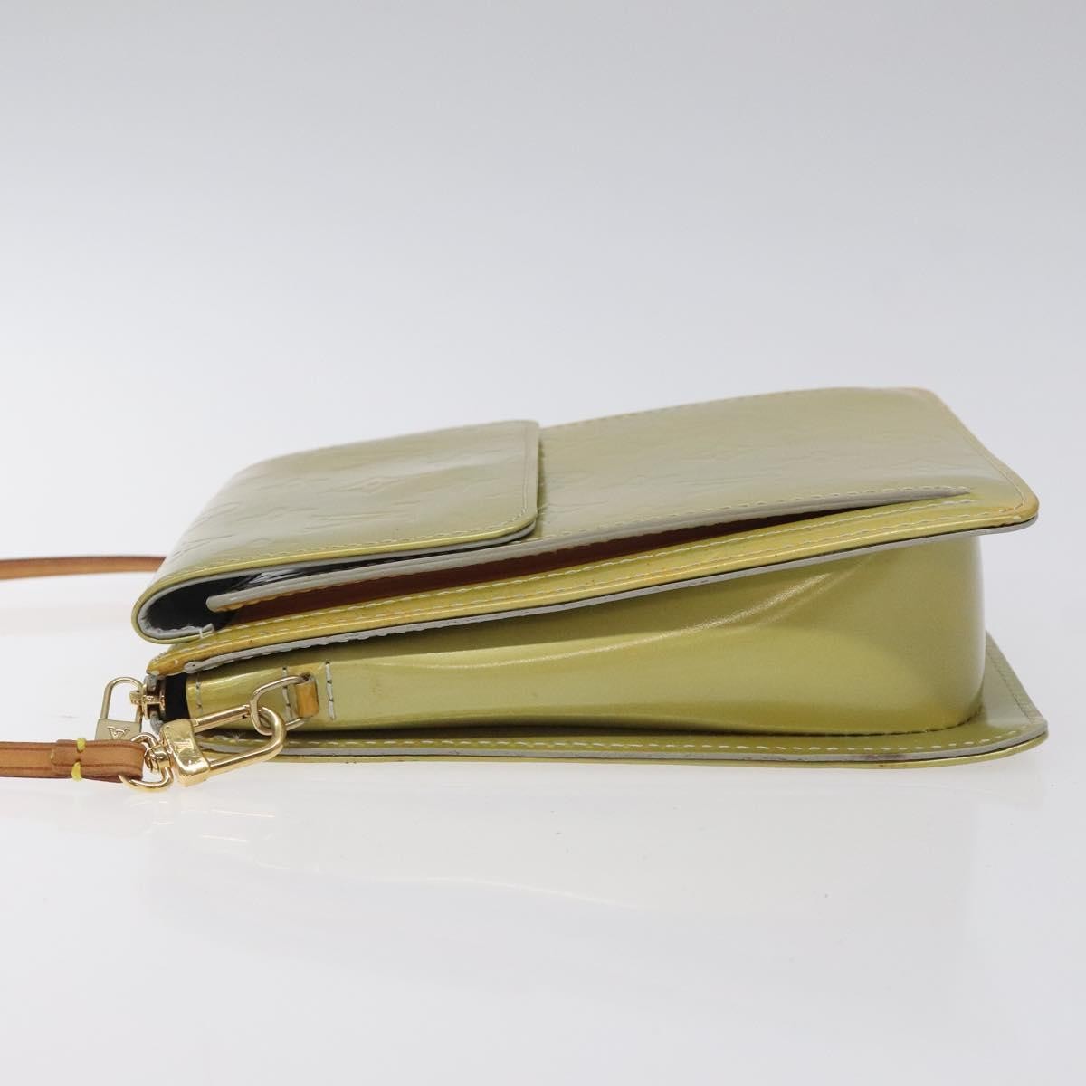 Louis Vuitton Mott Handbag Monogram Vernis, BEIGE, PATENT_LEATHER, Clutche & pouche