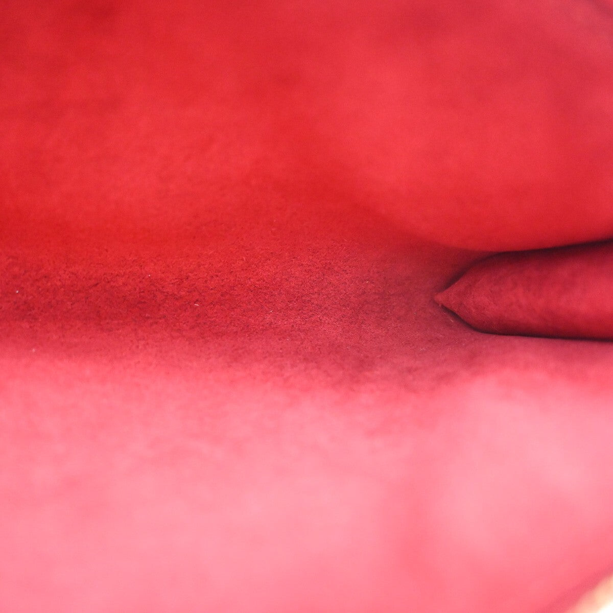 Louis Vuitton Pochette Accessoires Epi Leather, RED, LEATHER, Clutche & pouche