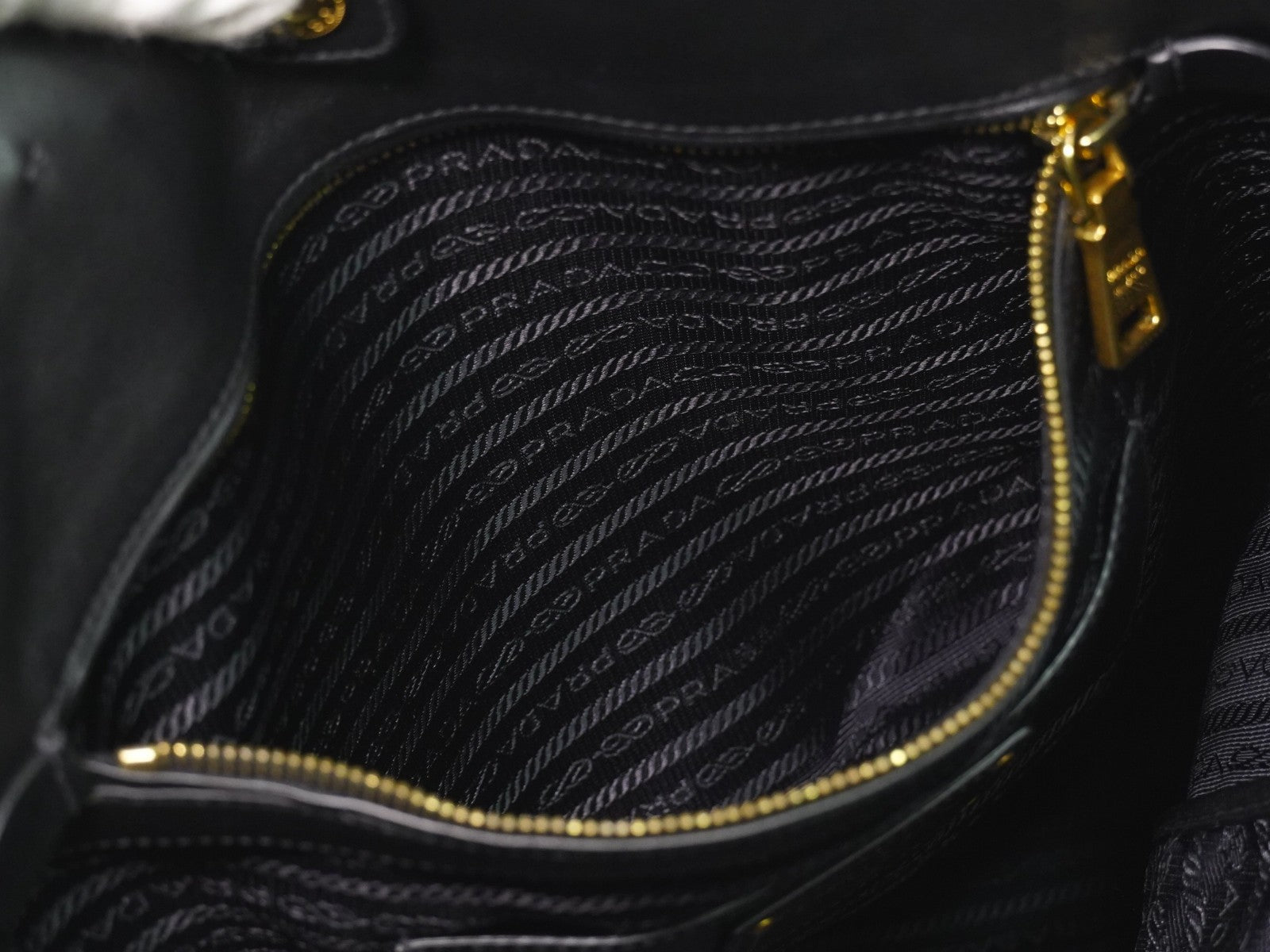 Prada Convertible Shopper Tote Soft Calf, BLACK, LEATHER, Tote bag