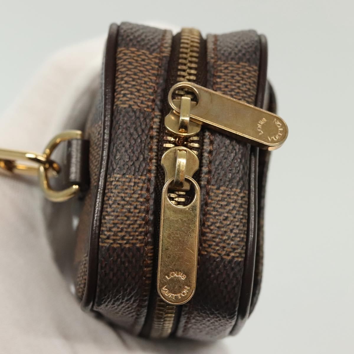 Louis Vuitton Etui Okapi Camera Case Damier, BROWN, CANVAS, Clutche & pouche