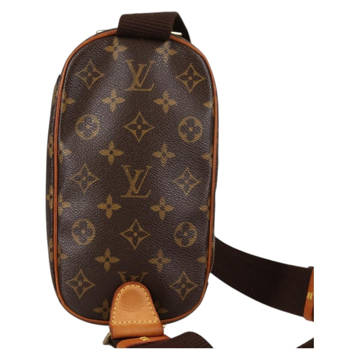 Louis Vuitton Pochette Gange Monogram Canvas, BROWN, CANVAS, Clutche & pouche