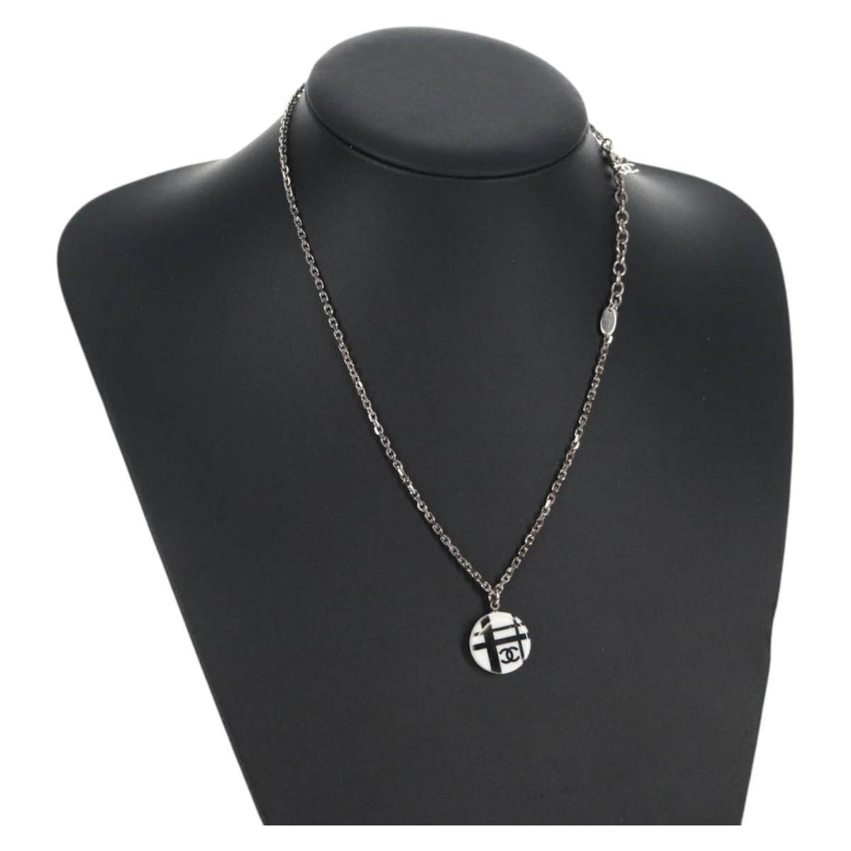 Chanel Vintage CC Pendant Long Necklace Metal, SILVER, METAL, Necklace