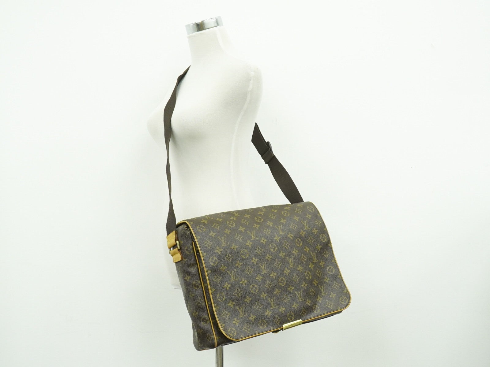 Louis Vuitton Abbesses Messenger Bag Monogram Canvas, Brown, Canvas, Shoulder Bag
