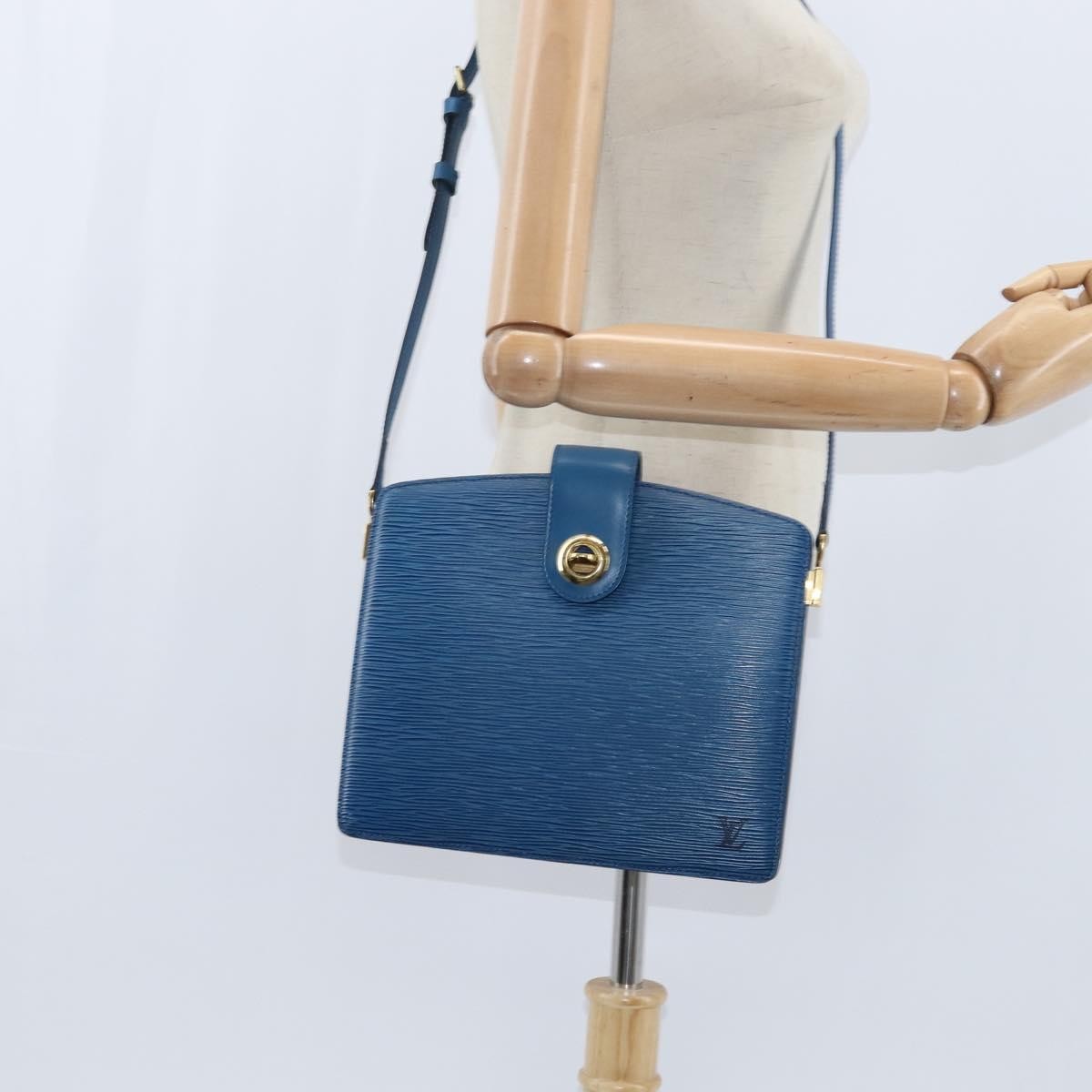Louis Vuitton Capucines Shoulder Bag Epi Leather, BLUE, LEATHER, Shoulder bag