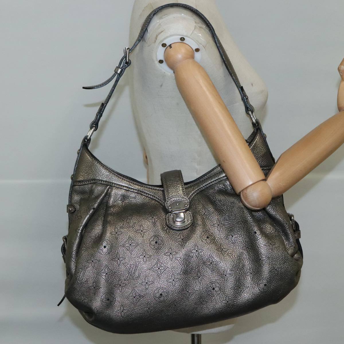 Louis Vuitton XS Crossbody Bag Mahina Leather, METALLIC, CANVAS, Shoulder bag