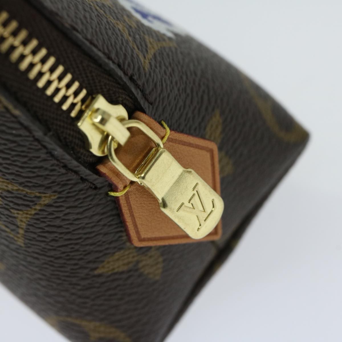 Louis Vuitton Cosmetic Pouch Limited Edition Patches Monogram Canvas, BROWN, CANVAS, Clutche & pouche