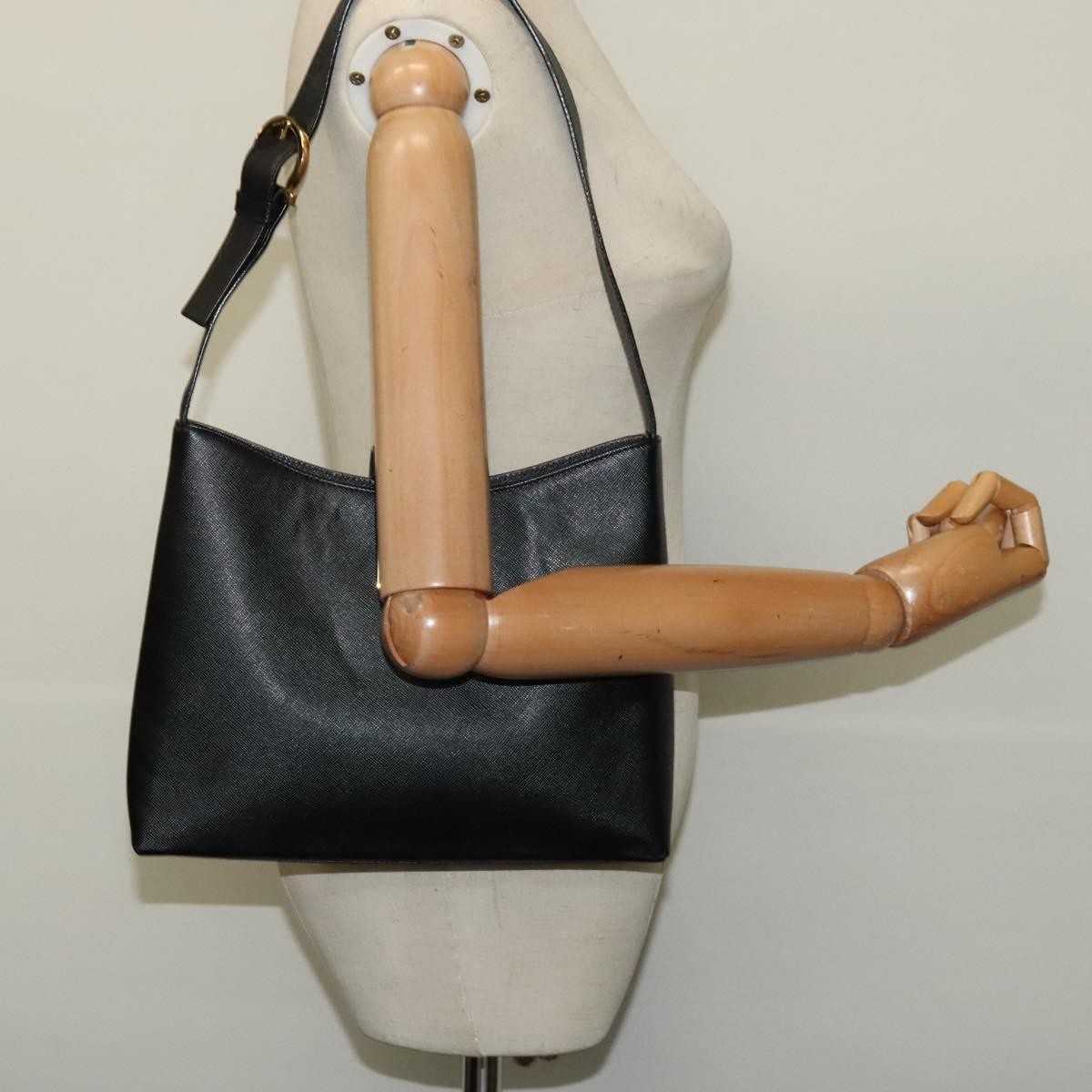 Salvatore Ferragamo Gancio Flap Hobo Leather, BLACK, LEATHER, Shoulder bag