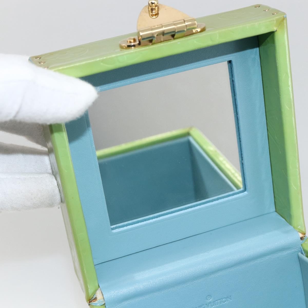 Louis Vuitton Bleecker Box Bag Monogram Vernis, GREEN, PATENT_LEATHER, Clutche & pouche