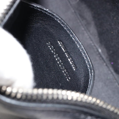 Saint Laurent Classic Baby Duffle - Brandsamsara