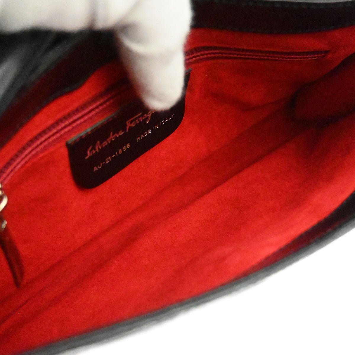 Salvatore Ferragamo Gancini handbag - Brandsamsara