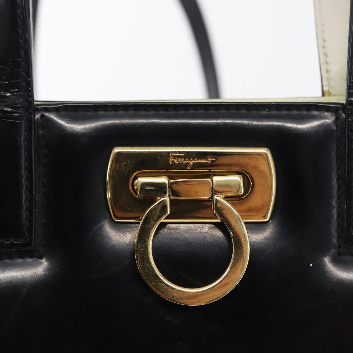 Salvatore Ferragamo Gancini handbag - Brandsamsara