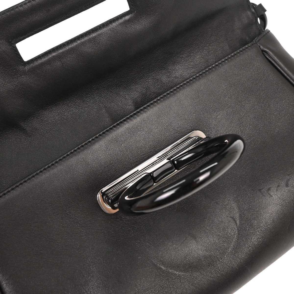 Salvatore Ferragamo Gancini handbag - Brandsamsara