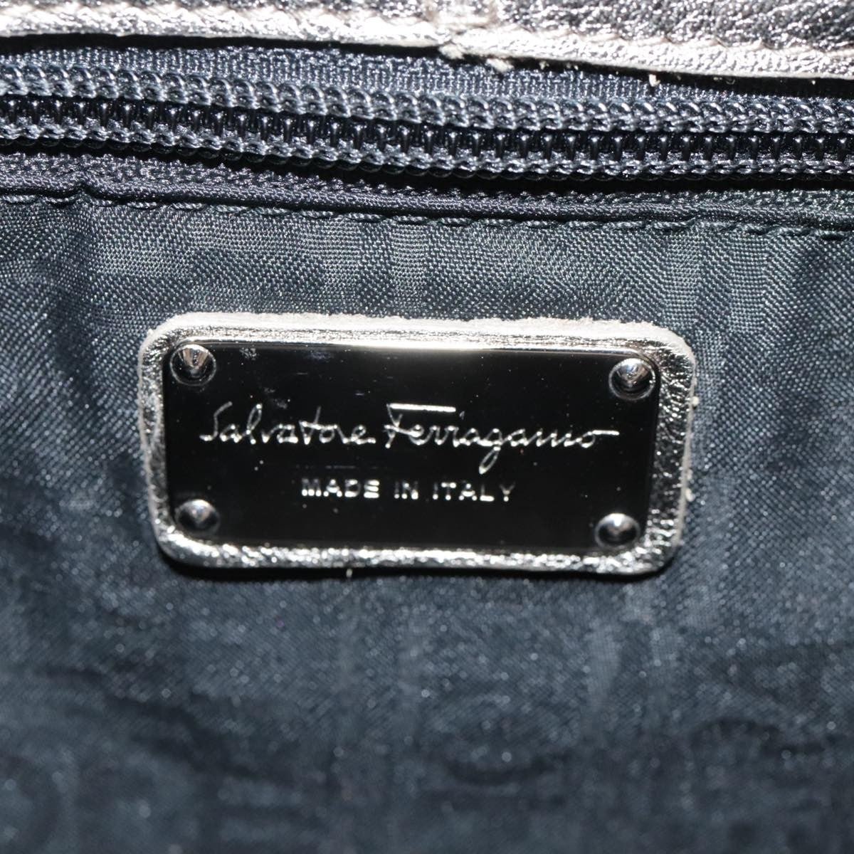 Salvatore Ferragamo Gancini handbag - Brandsamsara