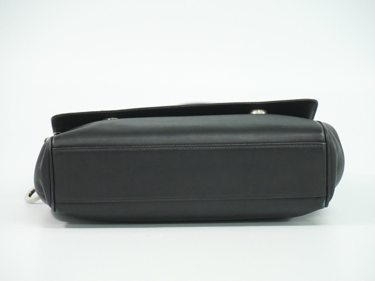 Salvatore Ferragamo Gancini Shoulder Bag - Brandsamsara