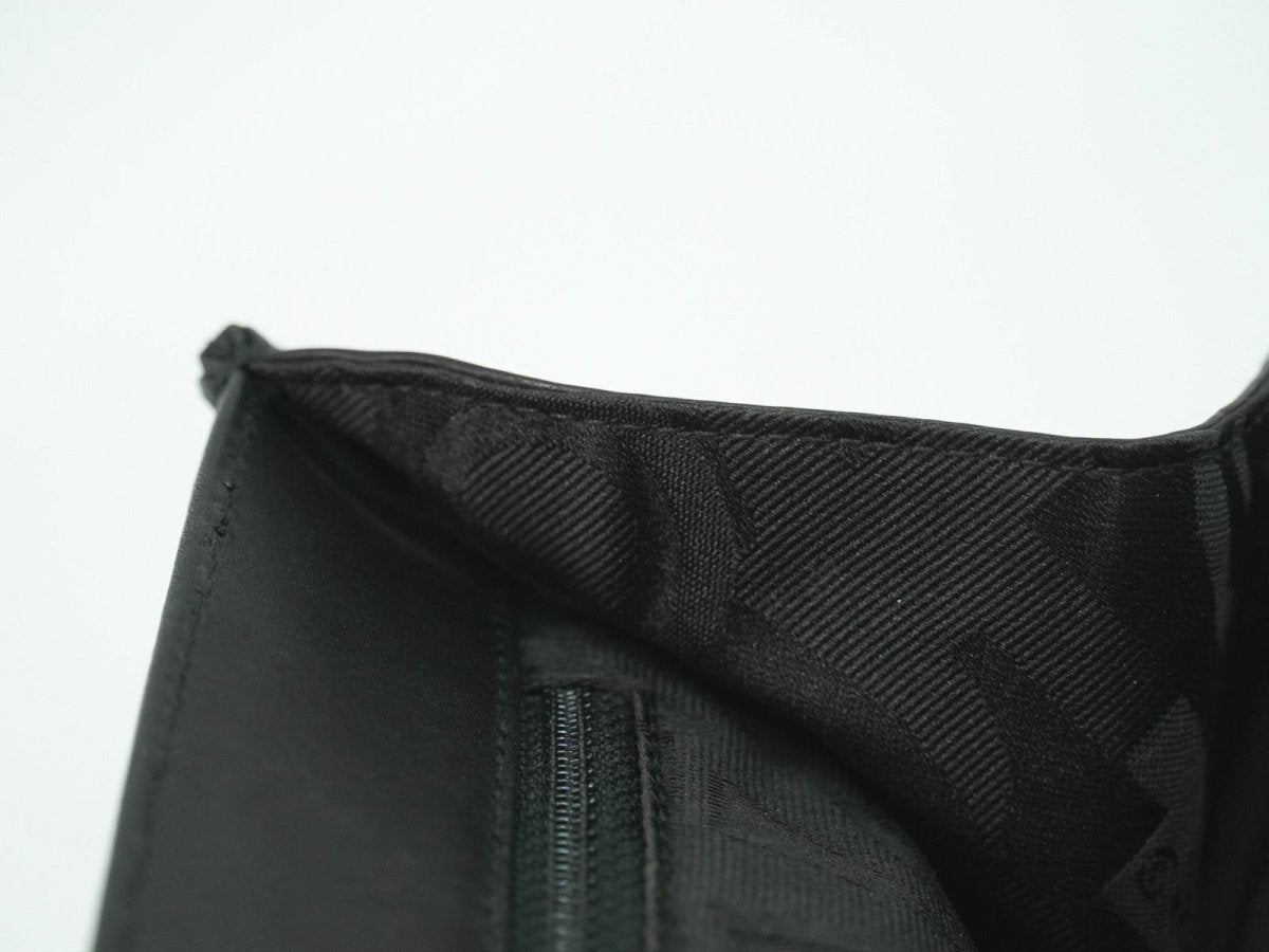 Salvatore Ferragamo Gancini Shoulder Bag - Brandsamsara