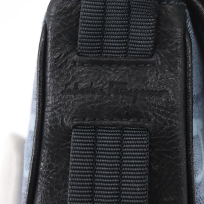 Salvatore Ferragamo Gancini Shoulder Bag - Brandsamsara