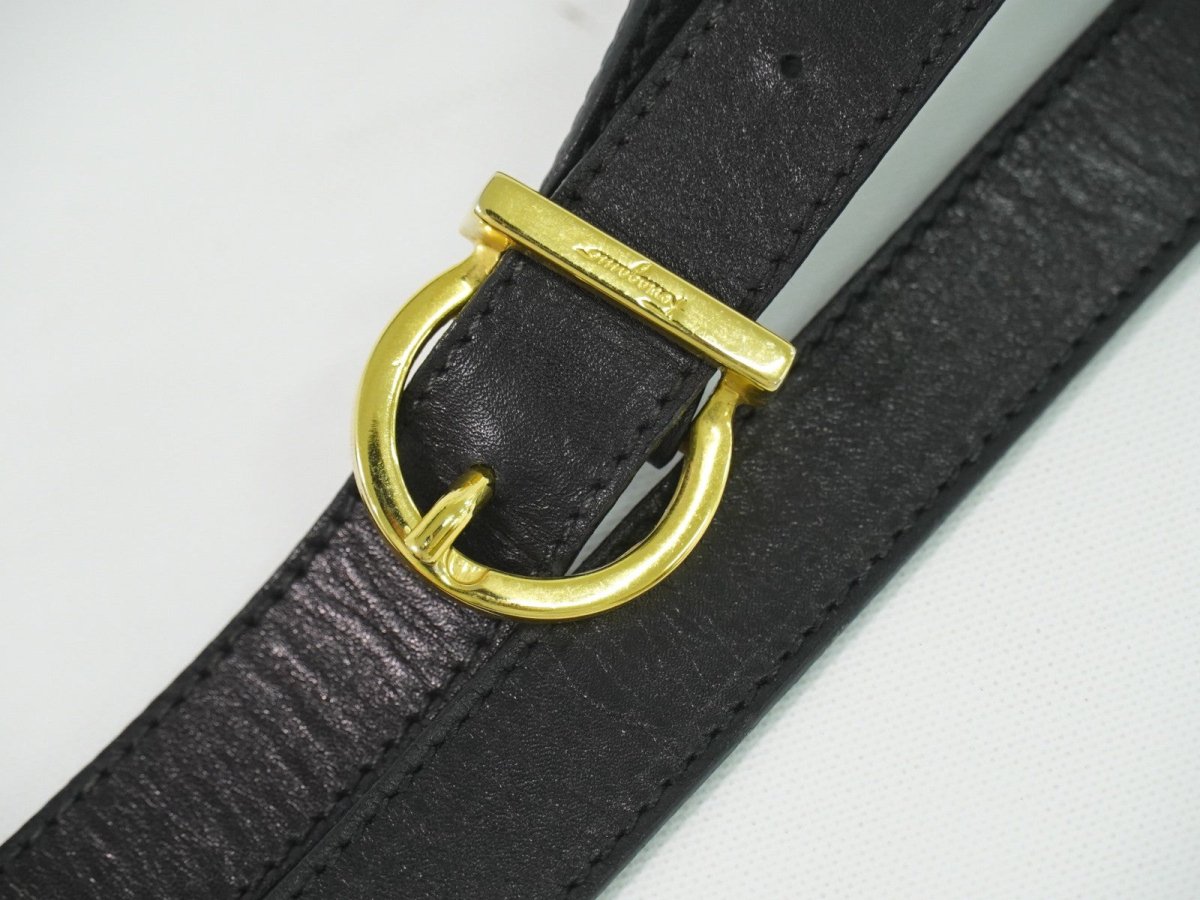 Salvatore Ferragamo Gancini Shoulder Bag - Brandsamsara
