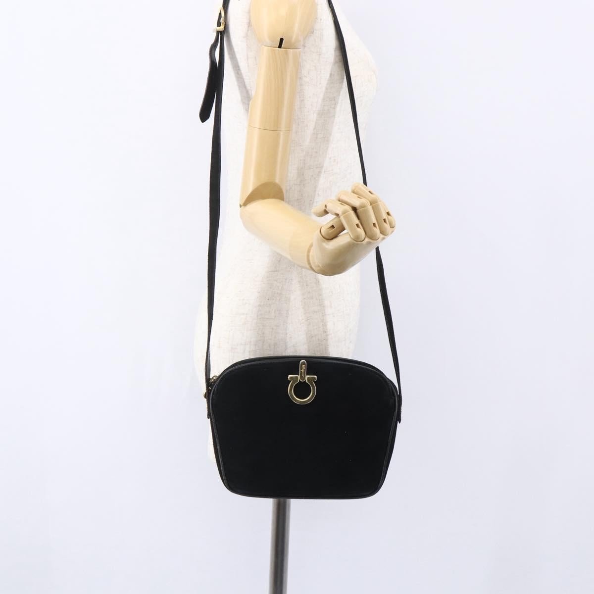 Salvatore Ferragamo Gancini Shoulder Bag - Brandsamsara