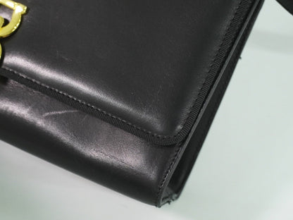 Salvatore Ferragamo Gancini Shoulder Bag - Brandsamsara