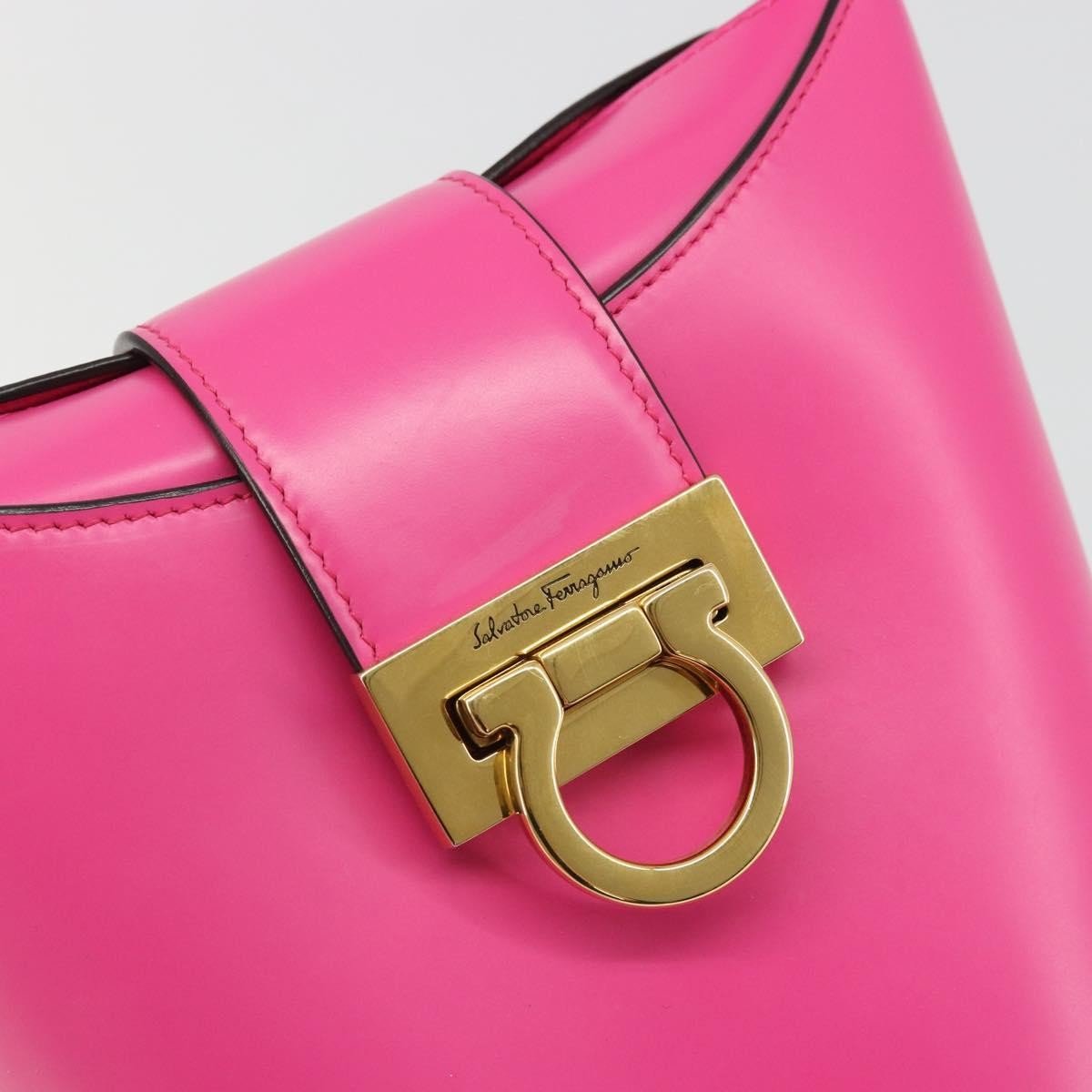 Salvatore Ferragamo Trifolio - Brandsamsara