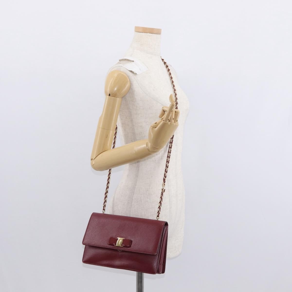 Salvatore Ferragamo Vala Chain Shoulder bag - Brandsamsara