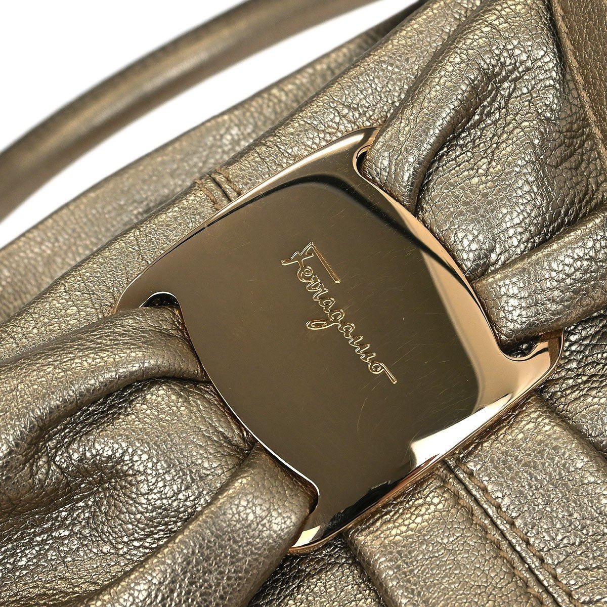 Salvatore Ferragamo Vala Handbag - Brandsamsara