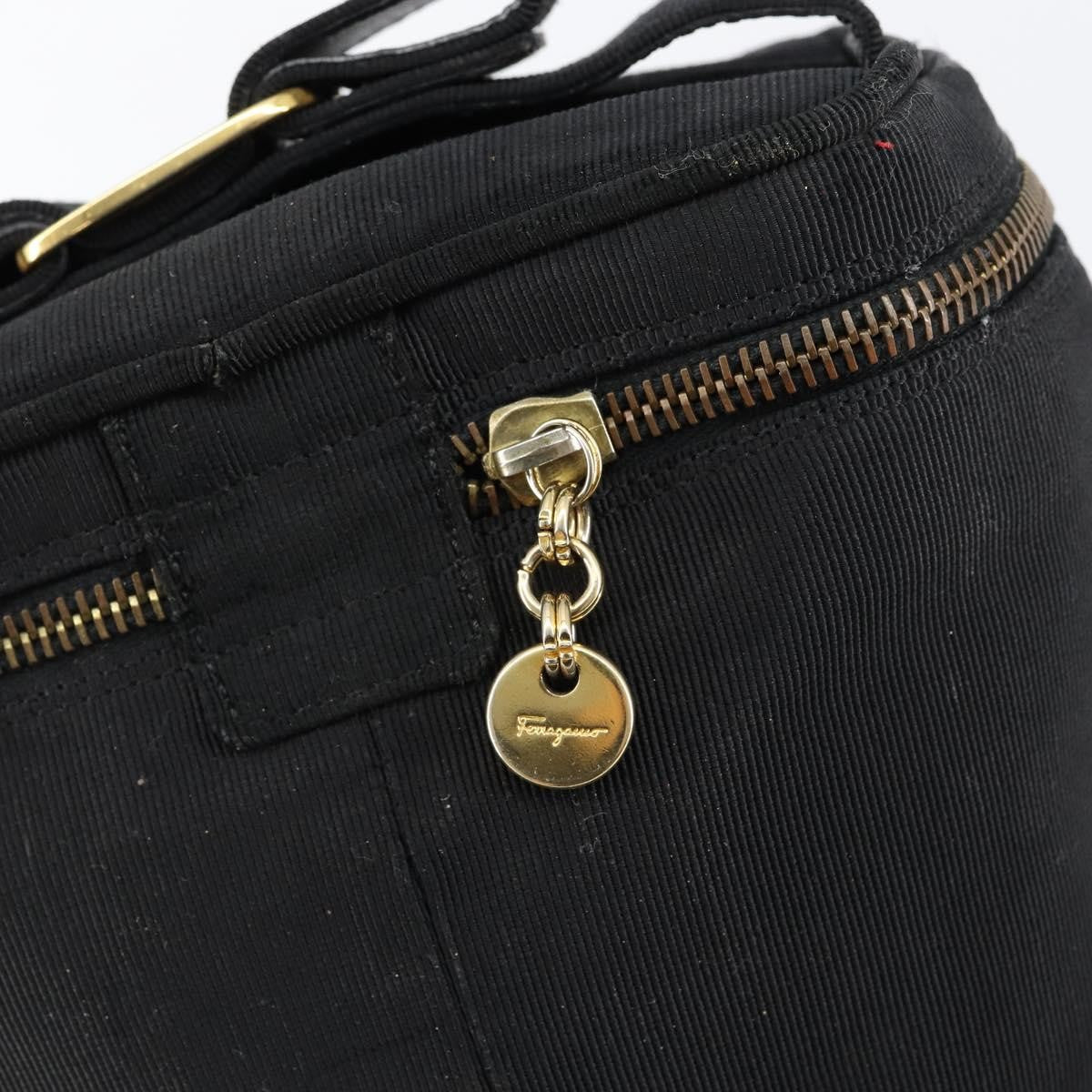 Salvatore Ferragamo Vala Shoulder Bag - Brandsamsara