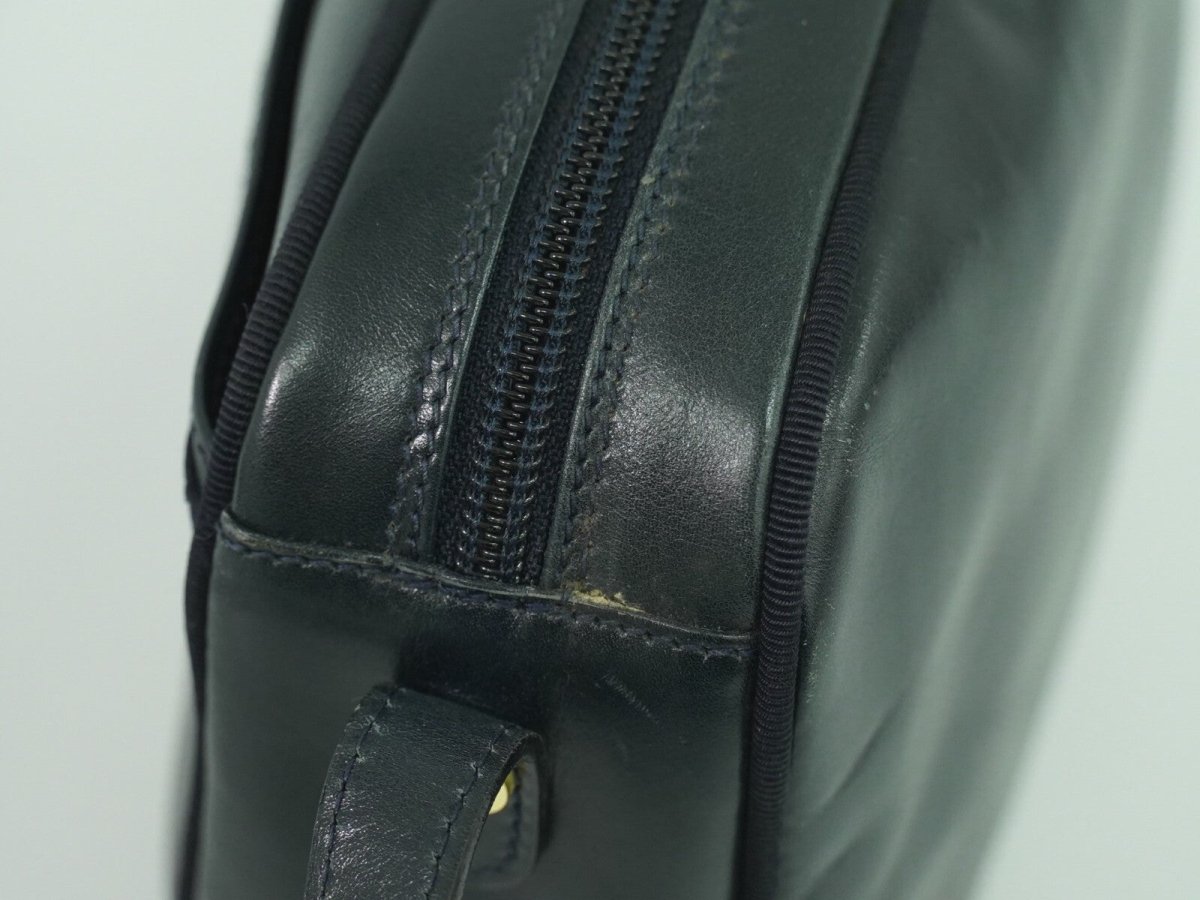 Salvatore Ferragamo Vala Shoulder Bag - Brandsamsara