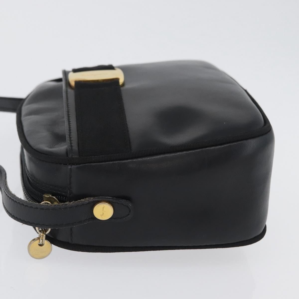 Salvatore Ferragamo Vara Bow camera Shoulder Bag - Brandsamsara
