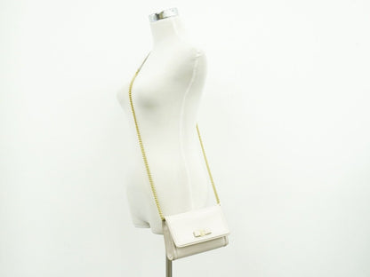 Salvatore Ferragamo Vara Bow Chain Flap Bag - Brandsamsara