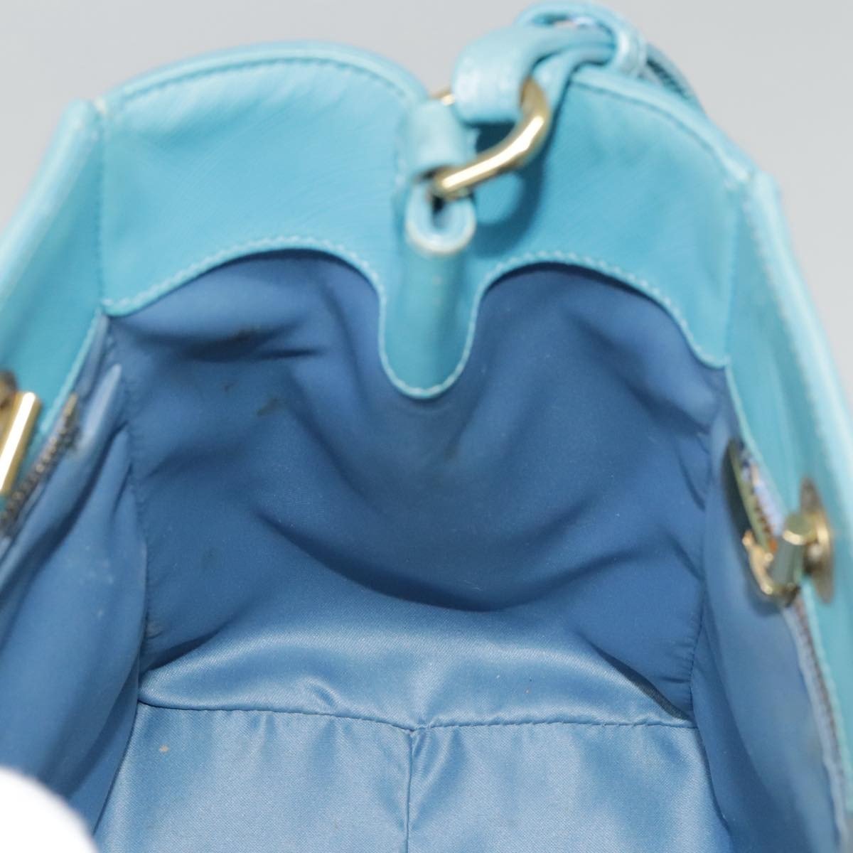 Salvatore Ferragamo Vara Handbag - Brandsamsara