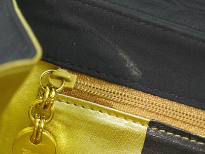 Salvatore Ferragamo Vintage Shoulder Bag - Brandsamsara