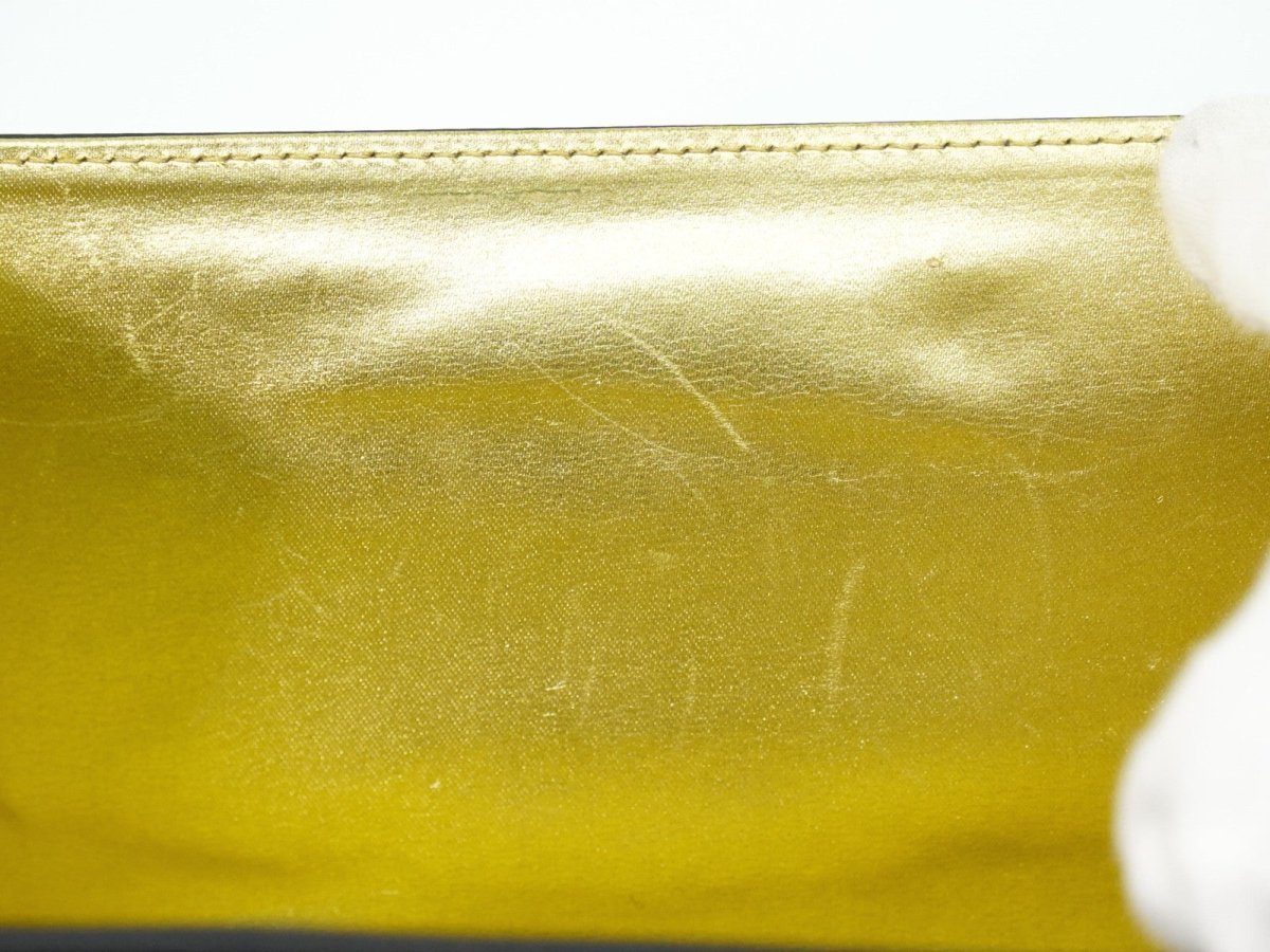 Salvatore Ferragamo Vintage Shoulder Bag - Brandsamsara