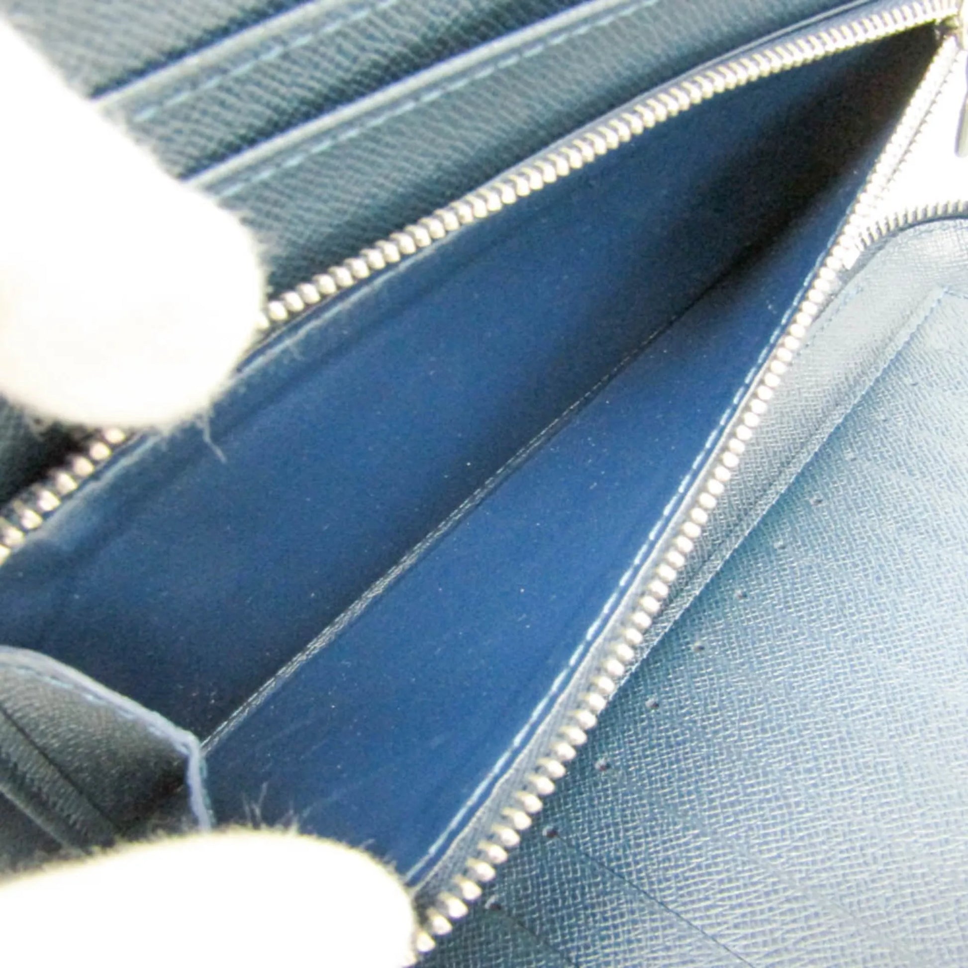Louis Vuitton Atoll Organizer Taiga Leather, Blue, Leather, Wallet