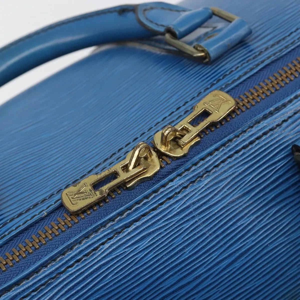 Louis Vuitton Keepall Epi, Blue, Leather, Travel Bag
