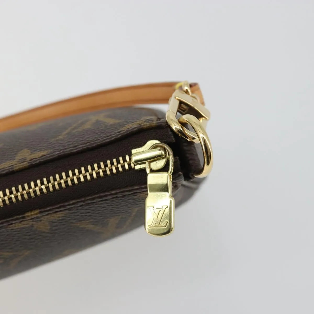 Louis Vuitton Pochette Accessoires NM Monogram Canvas, Brown, Canvas, Clutch