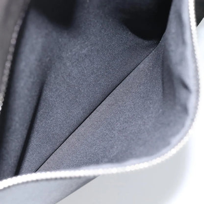 Louis Vuitton Sasha Taiga Leather, Gray, Leather, Shoulder Bag