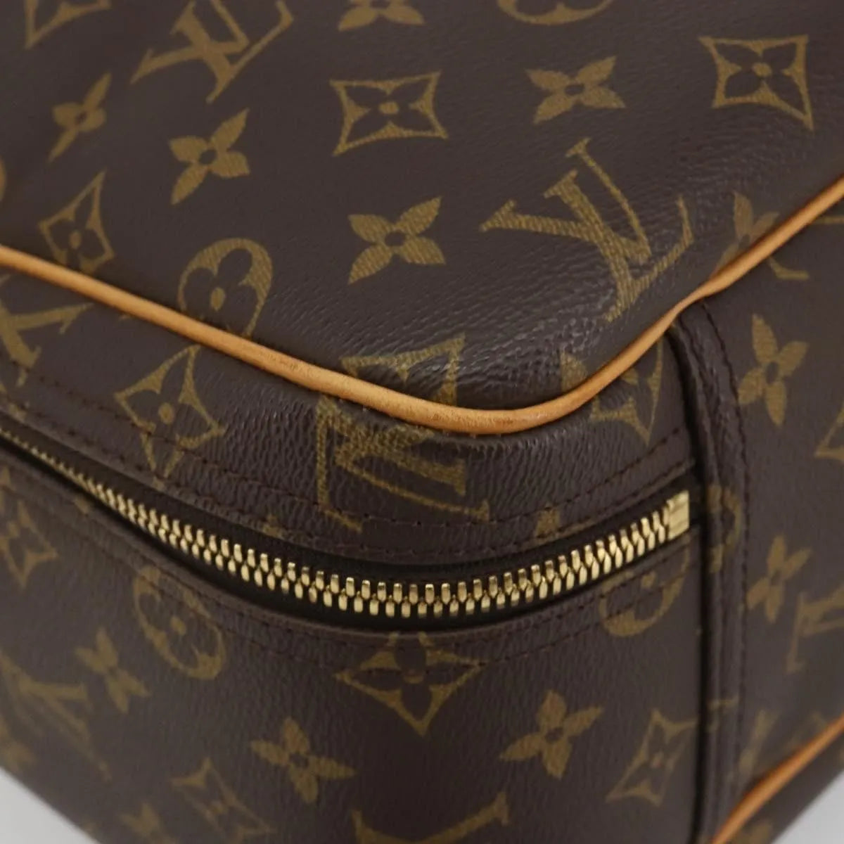 Louis Vuitton Excursion Monogram, Brown, Canvas, Handbag