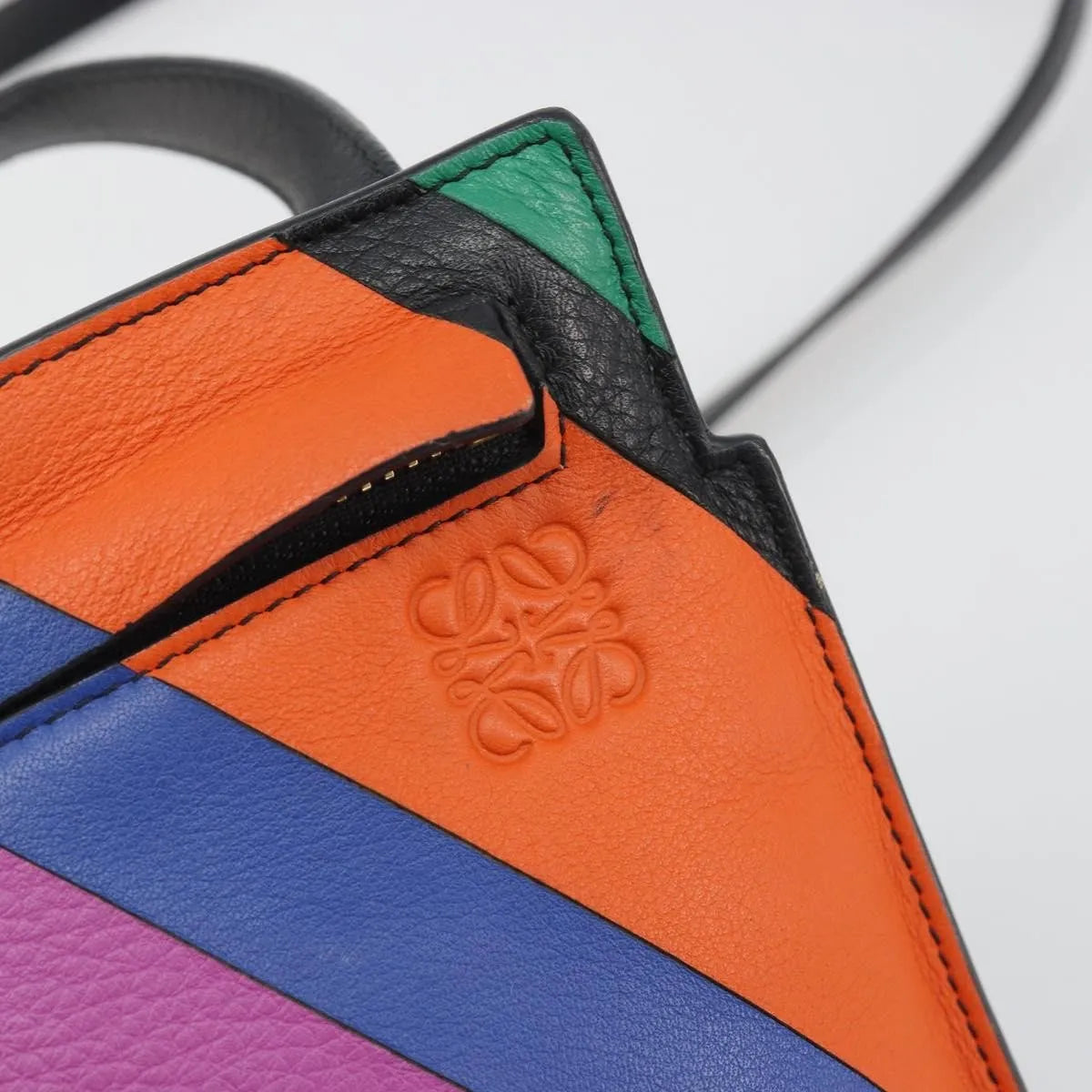 Loewe T Messenger Leather, Multicolour, Leather, Shoulder Bag