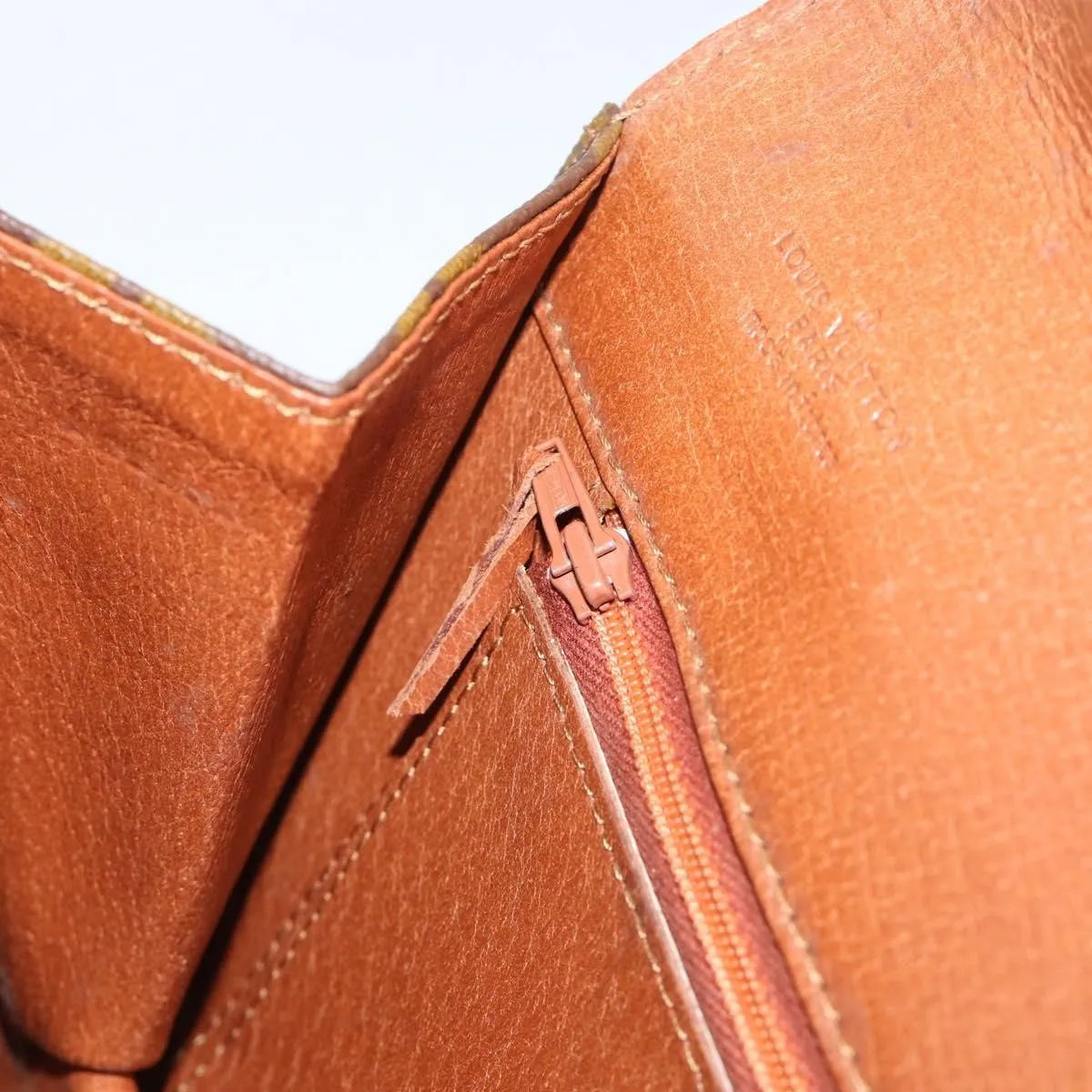 Louis Vuitton Dame Pochette Monogram Canvas, Brown, Canvas, Clutch