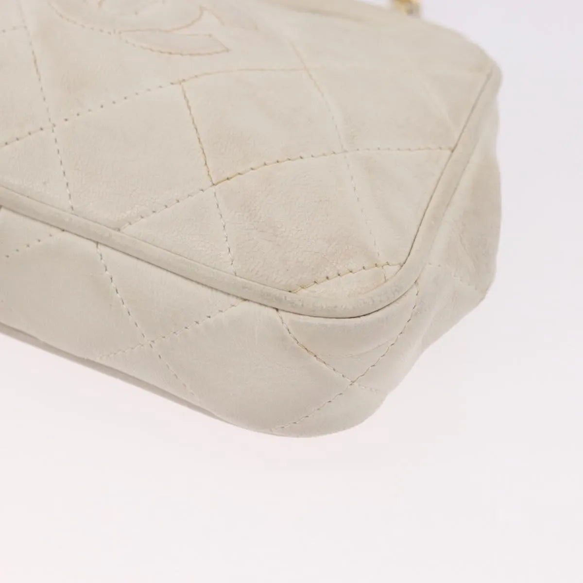 Chanel Vintage Diamond CC Tassel Quilted Lambskin, White, Leather, Shoulder Bag