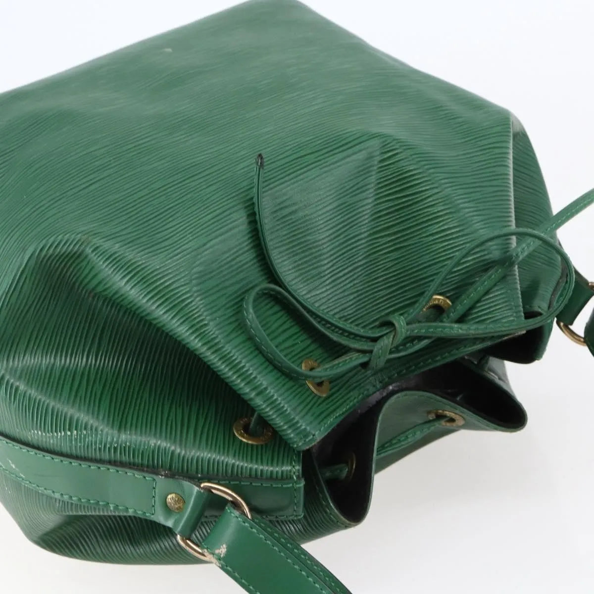 Louis Vuitton Petit Noe Epi Leather, Green, Leather, Shoulder Bag