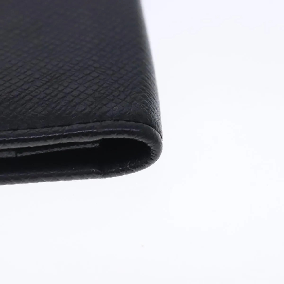 Louis Vuitton Porte Cartes Taiga Leather, Gray, Leather, Wallet