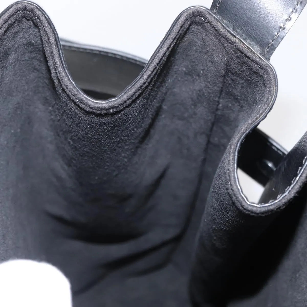 Louis Vuitton Vintage Sac d'Epaule Epi Leather, Black, Leather, Shoulder Bag