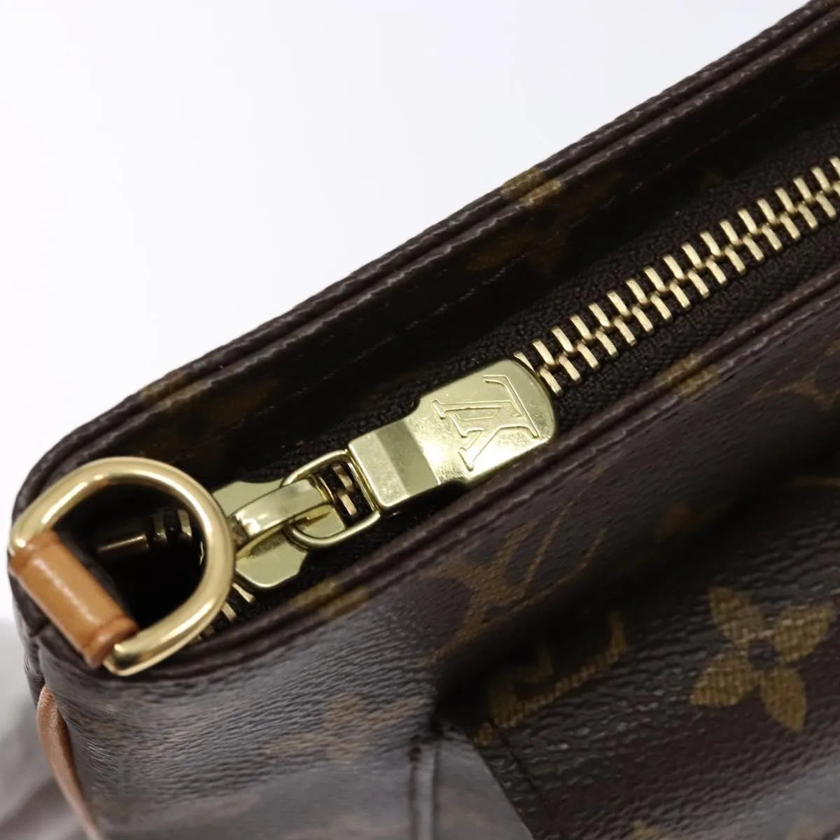 Louis Vuitton Partition Wristlet Clutch Monogram Canvas, Brown, Canvas, Clutch