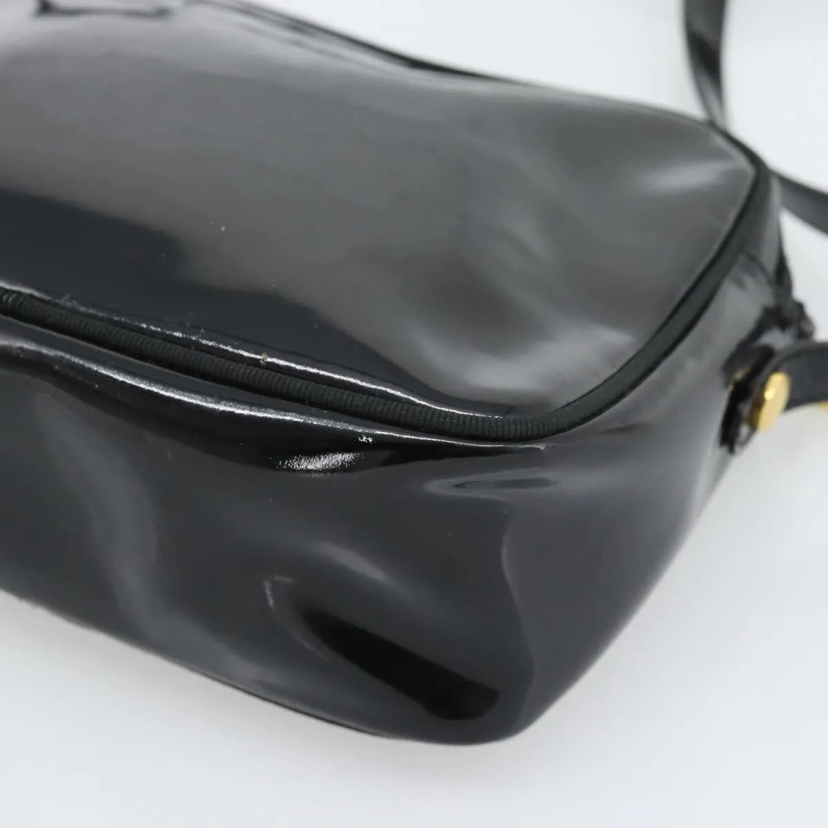 Salvatore Ferragamo Vala Patent Leather, Black, Patent Leather, Shoulder Bag