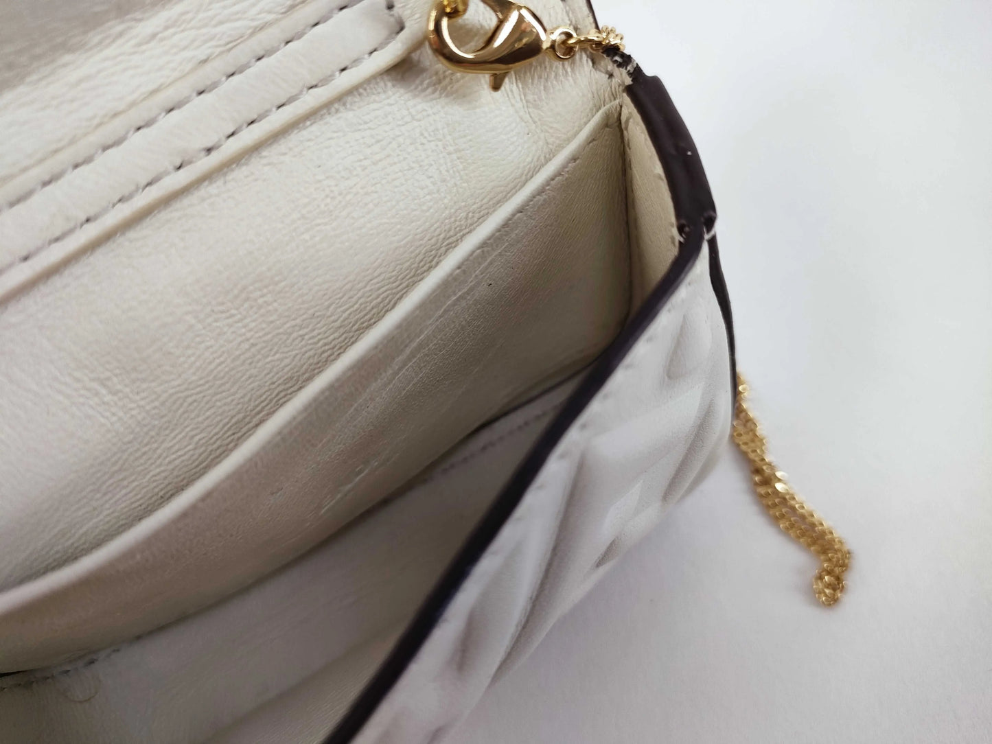 Fendi Baguette Bag Charm Leather, White, Leather, Clutch