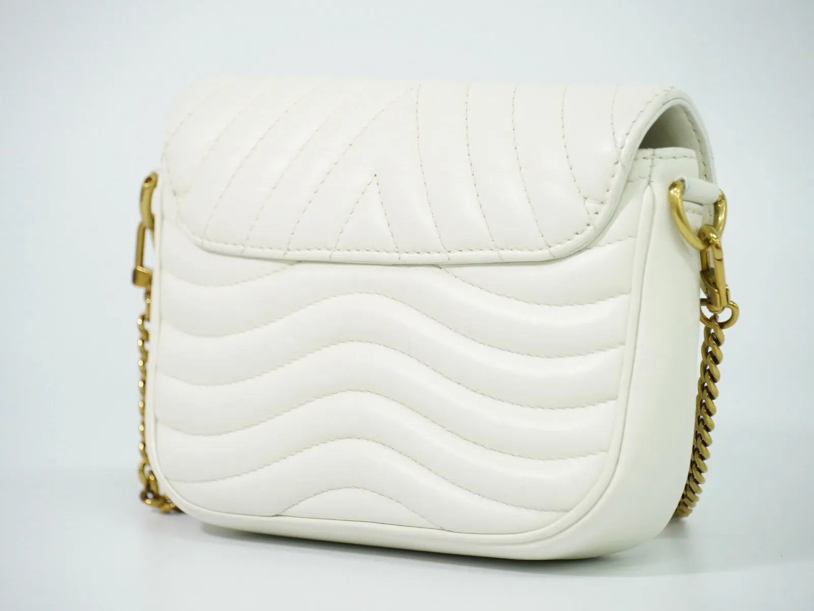 Louis Vuitton New Wave Multi Pochette Quilted Leather, White, Leather, Shoulder Bag
