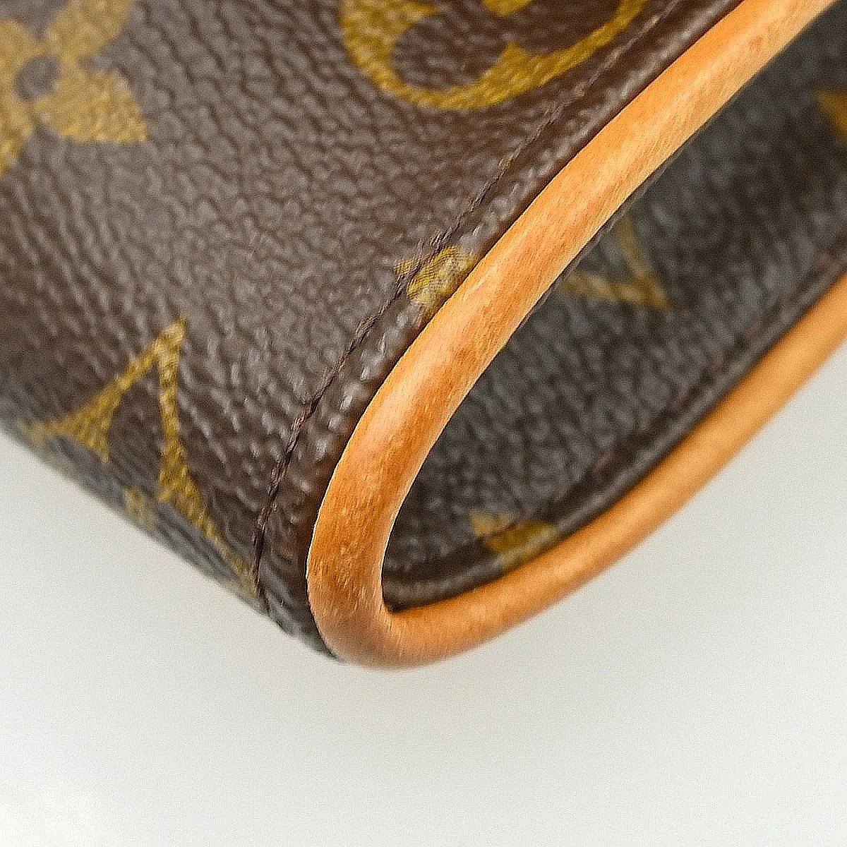 Louis Vuitton Twin Monogram Canvas, Brown, Canvas, Clutch