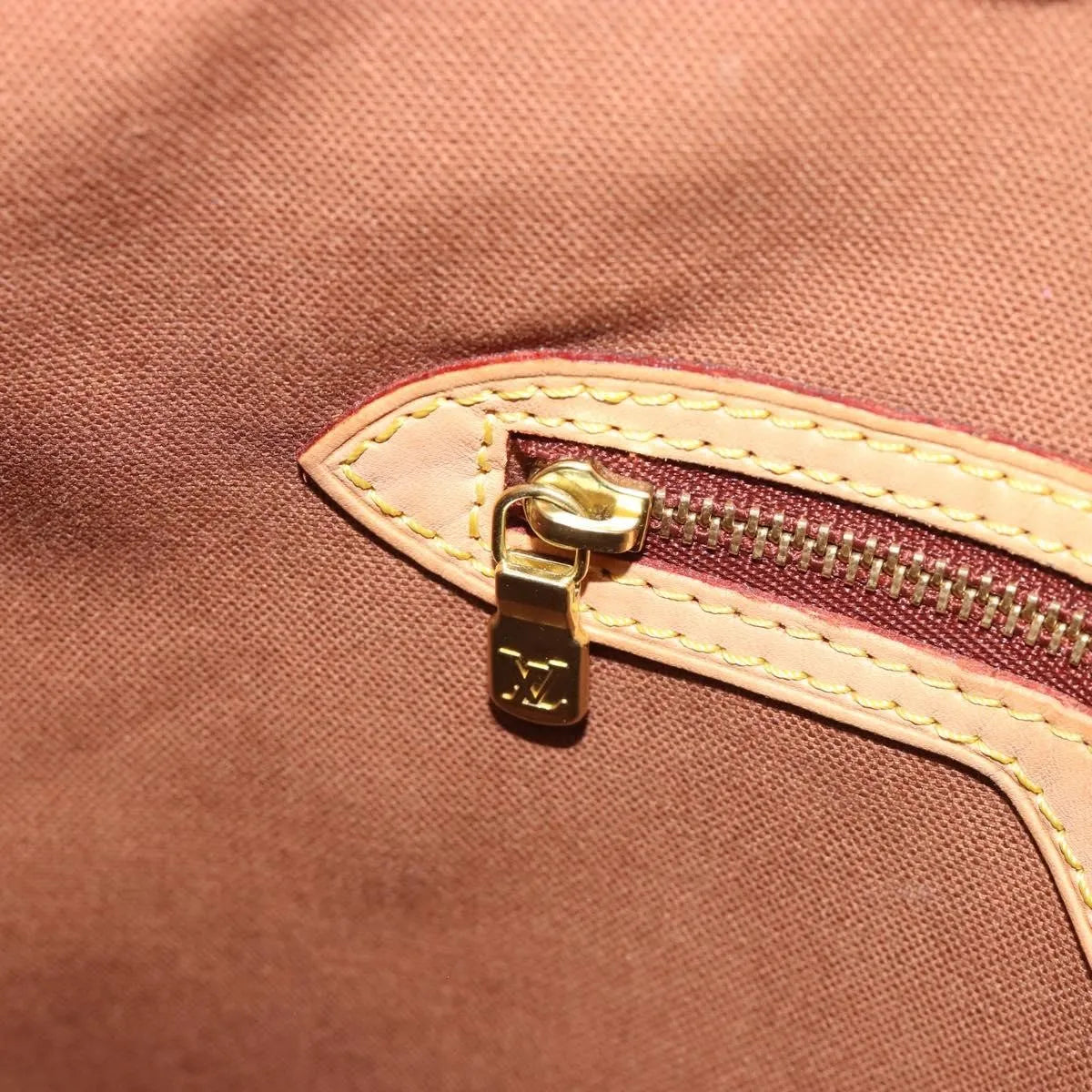 Louis Vuitton Batignolles Monogram Canvas, Brown, Canvas, Shoulder Bag